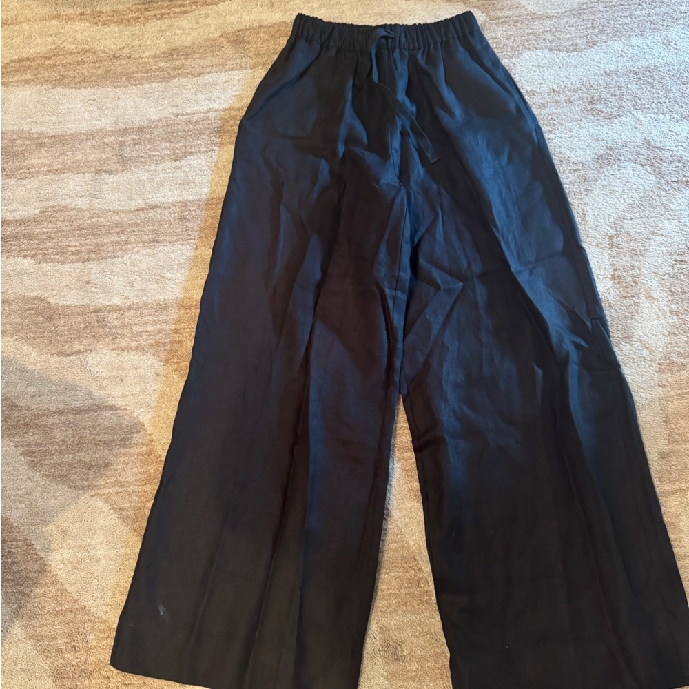 Wide-Leg Black Drawstring Pants